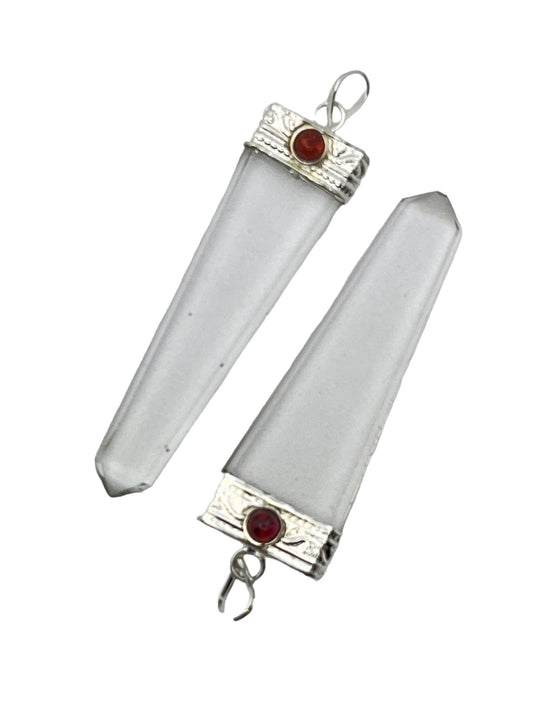 Gemstone Flat Point Garnet Pendant - Crystal Quartz (12-Pack)